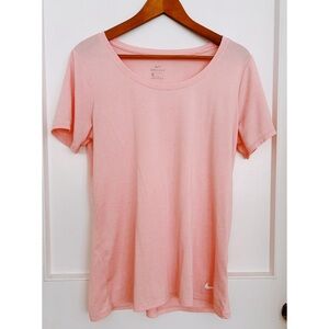 Women’s Light Pink Nike Dri Fit Scoop Neck Athletic Shirt Size Lg